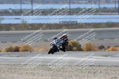 media/Nov-16-2025-Race Pace (Sun) [[8c5fa54630]]/Verified Riders/3-Turn 14 (1045am)/